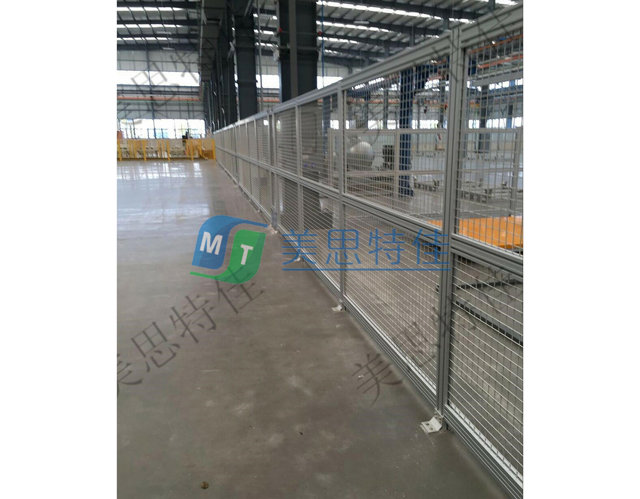 防護(hù)欄 (5).jpg